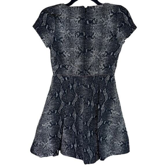 Banana Republic Heritage Metallic Snake Print A Line V Neck Mini Dress‎ Women 2 - Picture 6 of 13
